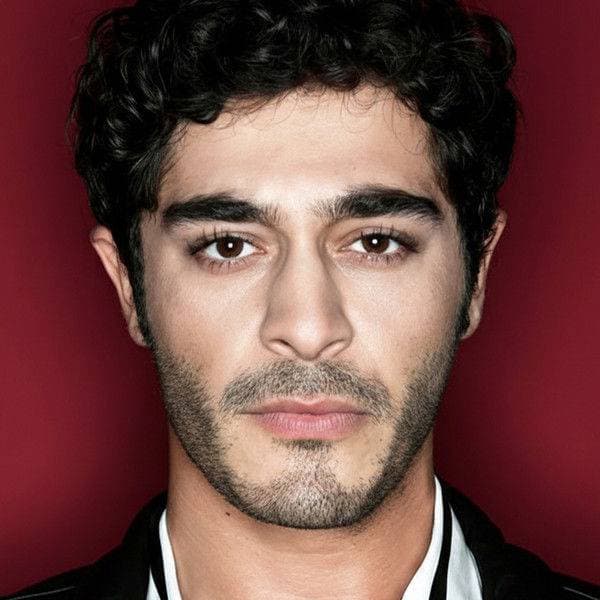 بوراك دينيز