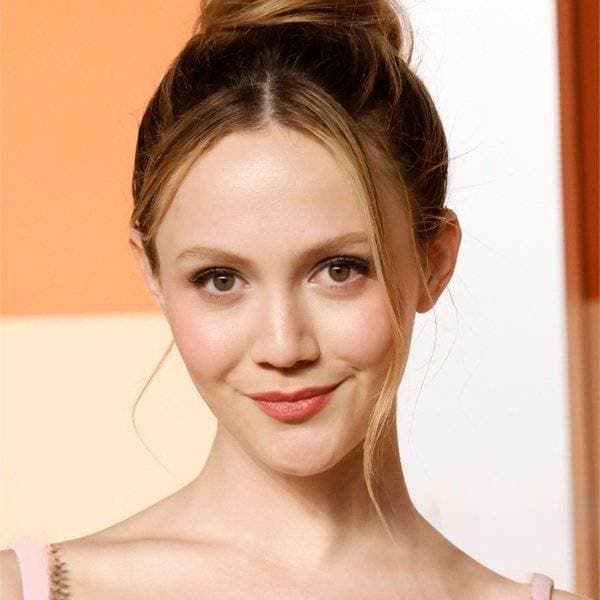 آيريس أباتاو