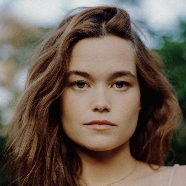 سارة كاثرين هوك