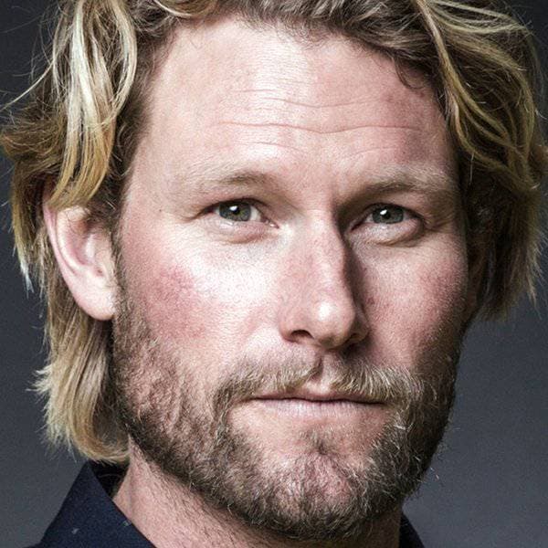 رايلي إليوت