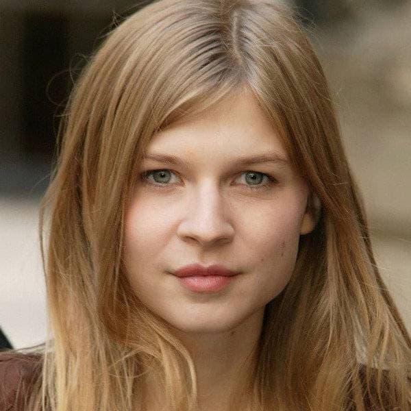 Clémence Poésy
