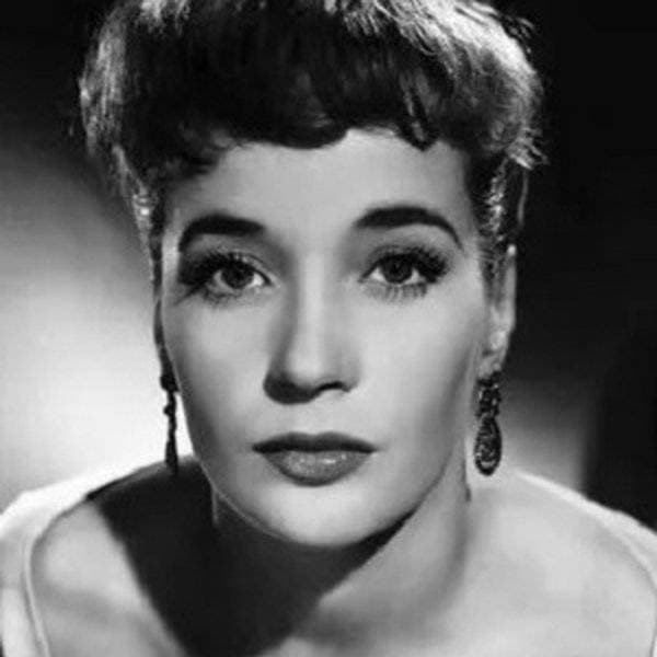 Sylvia Syms