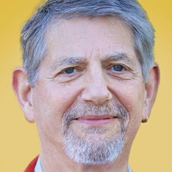 Peter Coyote