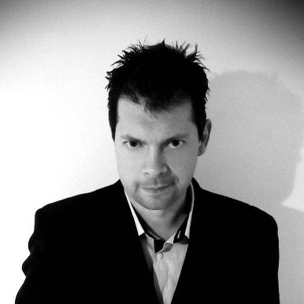 فاليريو زانولي