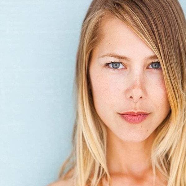 Nicole Vicius