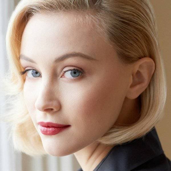 Sarah Gadon