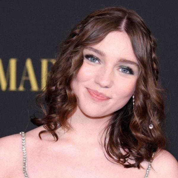 اليكسا سوينتون