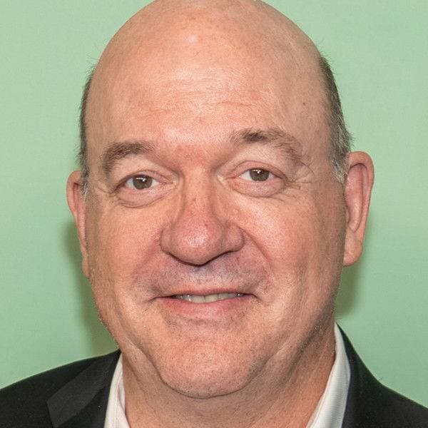 جون كارول لينش