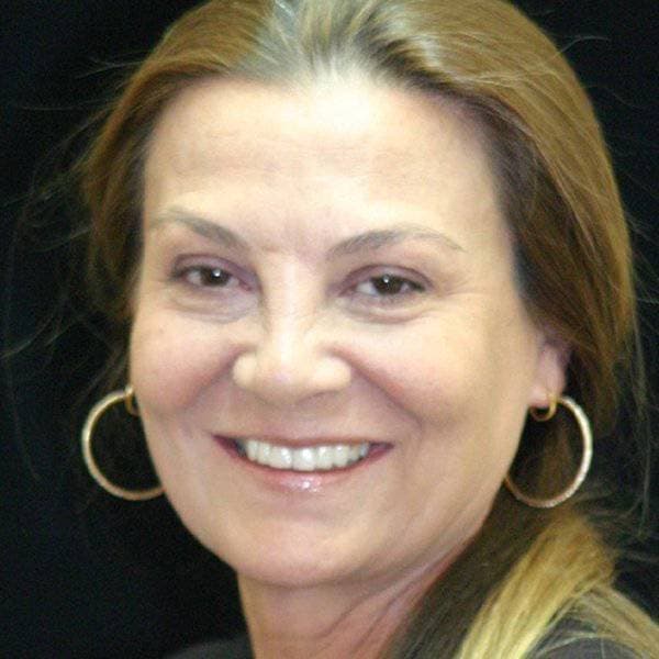 عليا أوزنتاغن