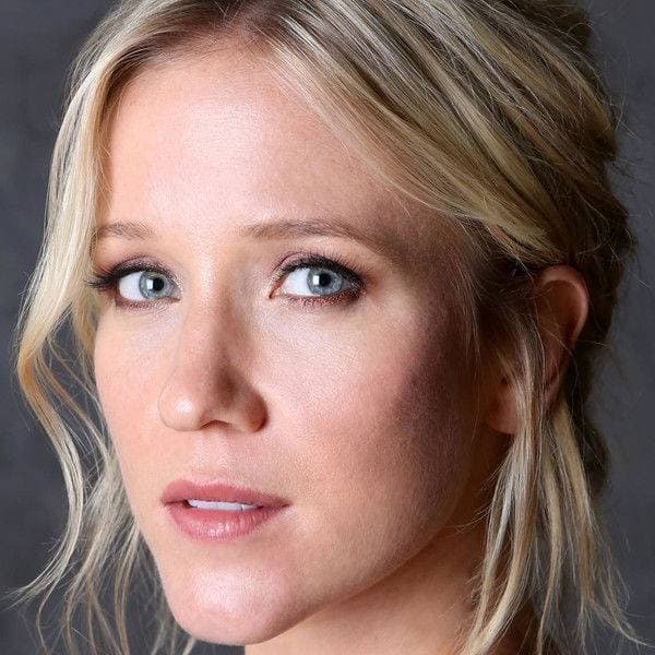 Jessy Schram