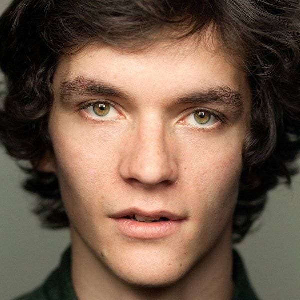 Fionn Whitehead