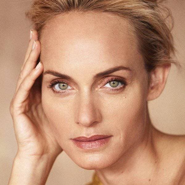 Amber Valletta