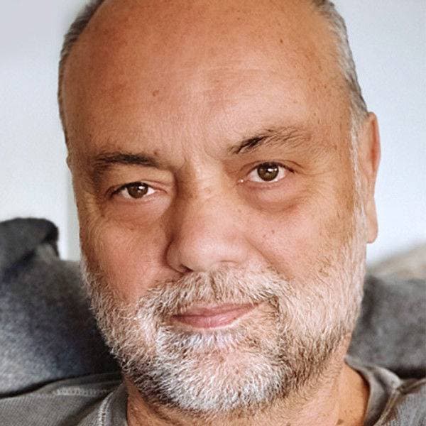 جيمس يوكيتش