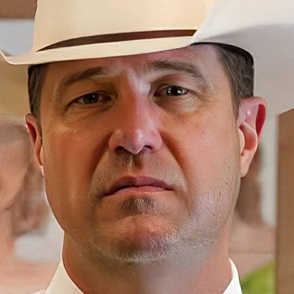 جيمس بي. هولاند