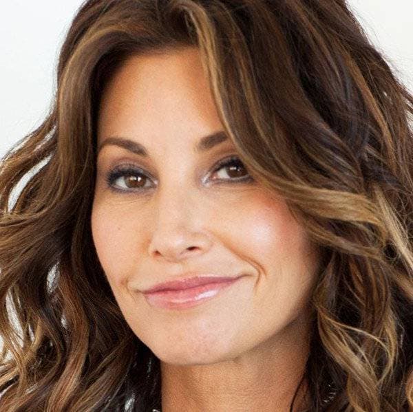 Gina Gershon